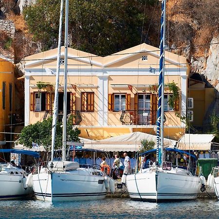 Symi Blue Port Apartment Esterno foto