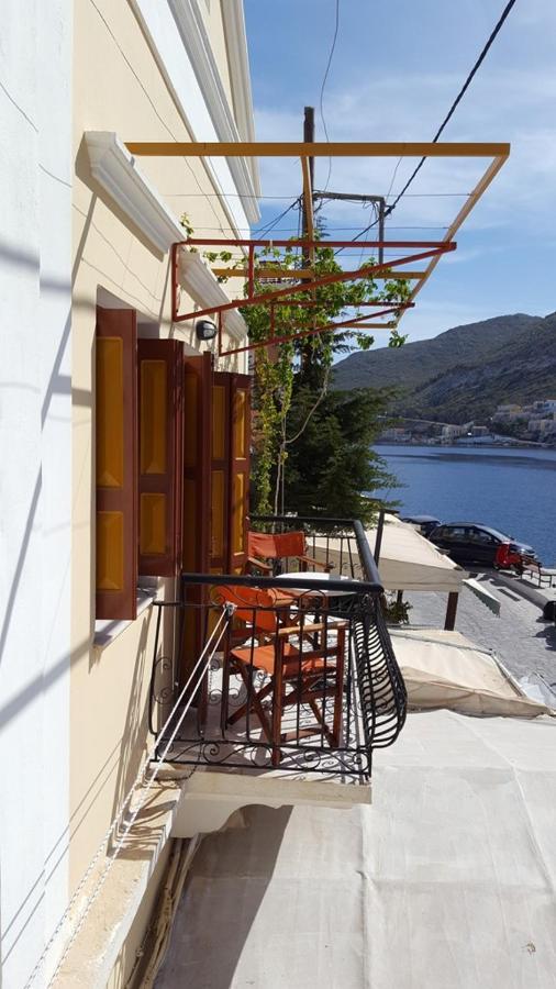 Symi Blue Port Apartment Esterno foto
