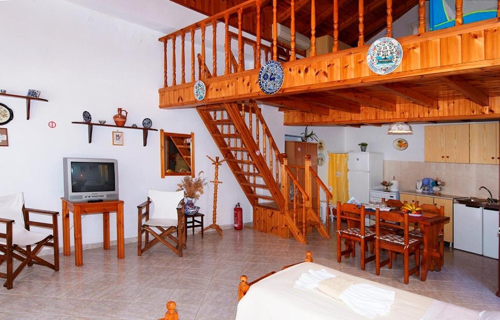 Symi Blue Port Apartment Esterno foto