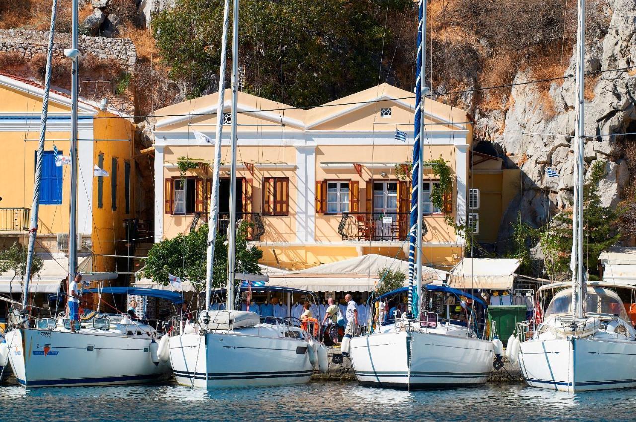 Symi Blue Port Apartment Esterno foto