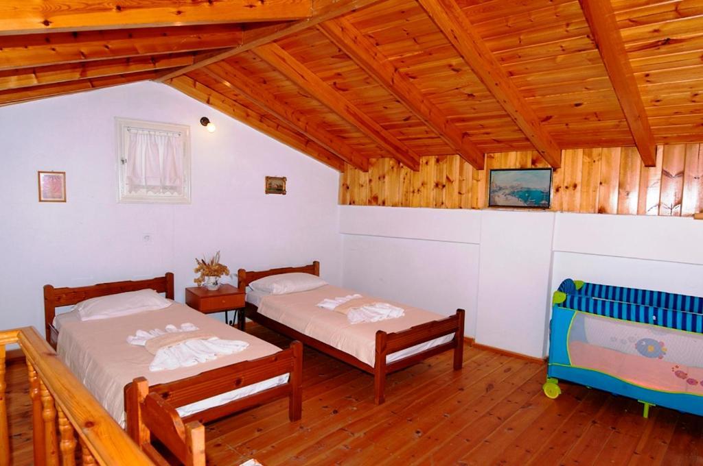 Symi Blue Port Apartment Esterno foto